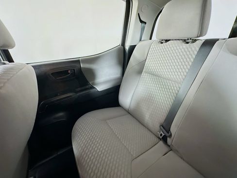 Used 2023 Toyota Tacoma SR AWD/4WD image 12