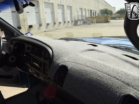 Used 1998 Dodge Ram 2500 Truck 4x4 Quad Cab image 26