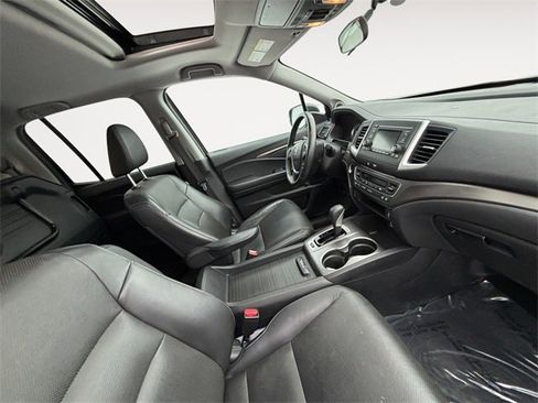 Used 2019 Honda Ridgeline RTL image 14