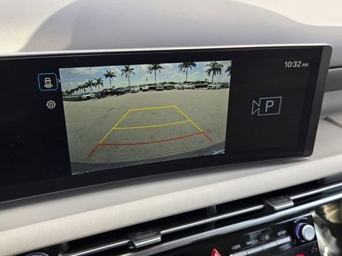 Used 2025 Hyundai Tucson SEL FWD image 20