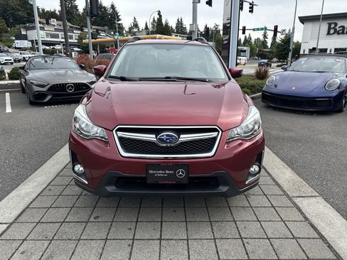 Used 2016 Subaru Crosstrek 2.0i Limited AWD/4WD image 2