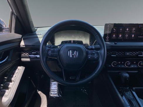 Used 2024 Honda Accord Sport image 12