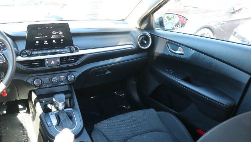 Used 2021 Kia Forte LXS FWD image 21