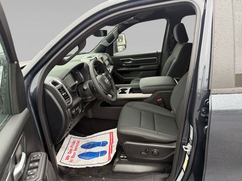 New 2026 RAM 1500 Big Horn AWD/4WD image 9
