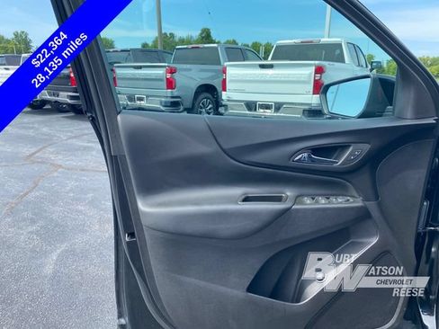 Used 2024 Chevrolet Equinox LT w/ LPO, Floor Liner Package FWD image 16