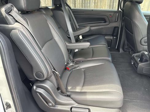 Used 2025 Honda Odyssey Sport-L image 9