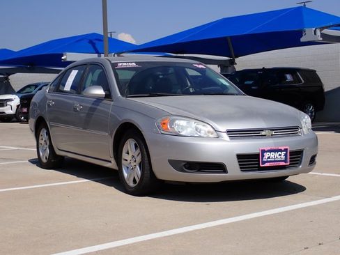 Used 2008 Chevrolet Impala LT FWD image 6