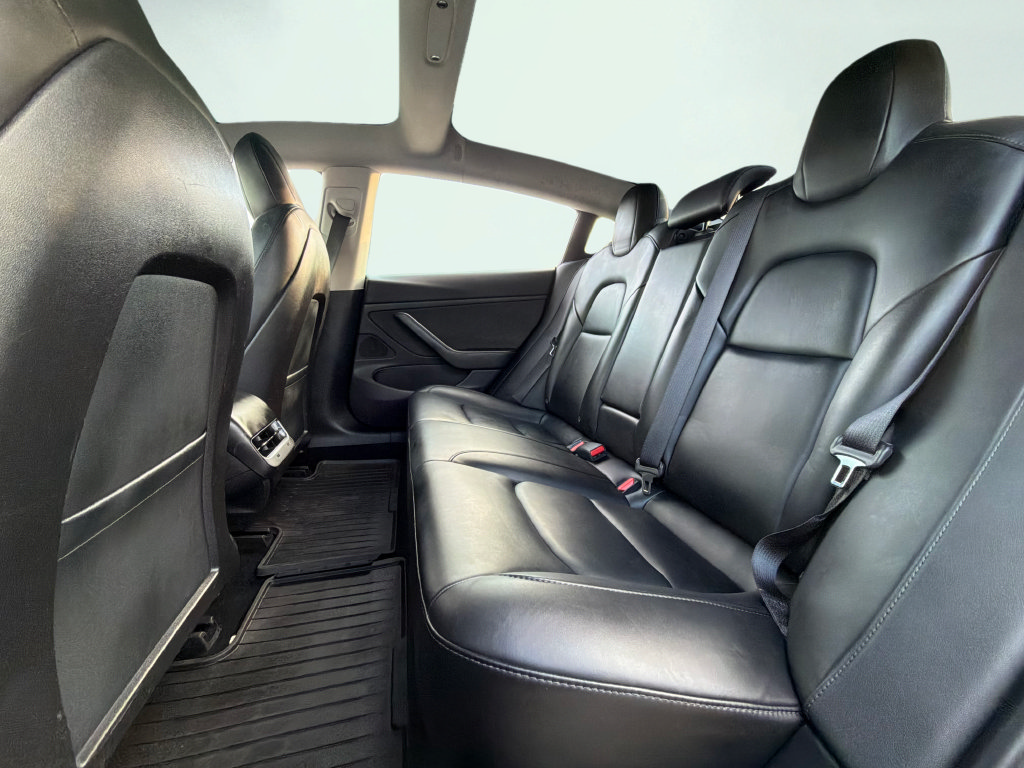 Used 2019 Tesla Model 3 Standard Range Plus RWD image 34