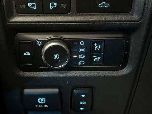 Used 2024 Ford F150 Lariat w/ Bed Utility Package AWD/4WD image 28