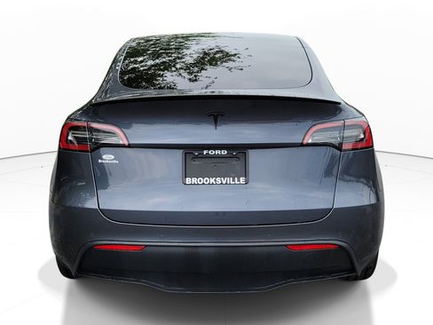 Used 2022 Tesla Model Y Performance AWD/4WD image 5