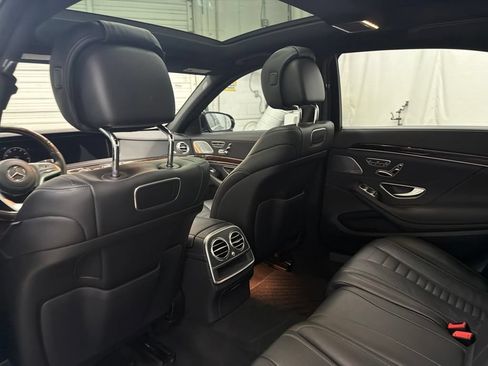 Certified 2019 Mercedes-Benz S 560 4MATIC Sedan image 18