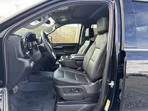 Certified 2024 GMC Sierra 1500 SLT image 19