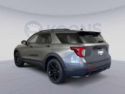 Used 2023 Ford Explorer ST-Line w/ Class IV Trailer Tow Package AWD/4WD image 4