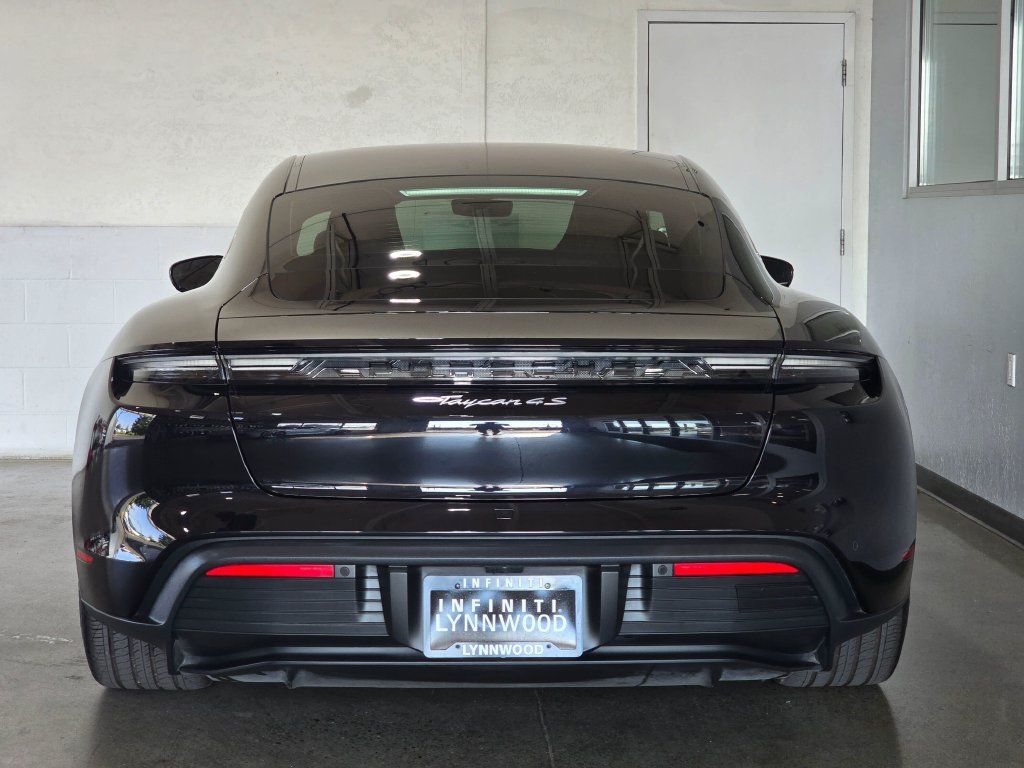 Used 2021 Porsche Taycan 4S w/ Premium Package AWD/4WD image 5