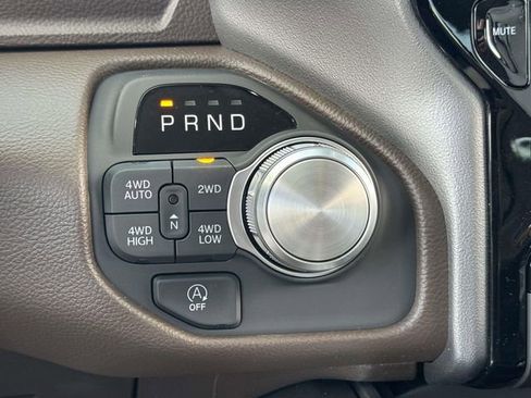 New 2026 RAM 1500 Laramie AWD/4WD image 8