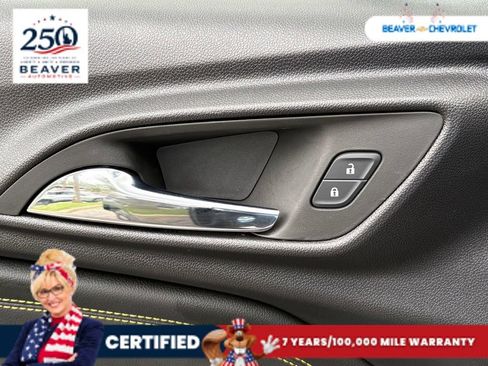 Used 2026 Chevrolet Trax ACTIV w/ Sunroof Package FWD image 30