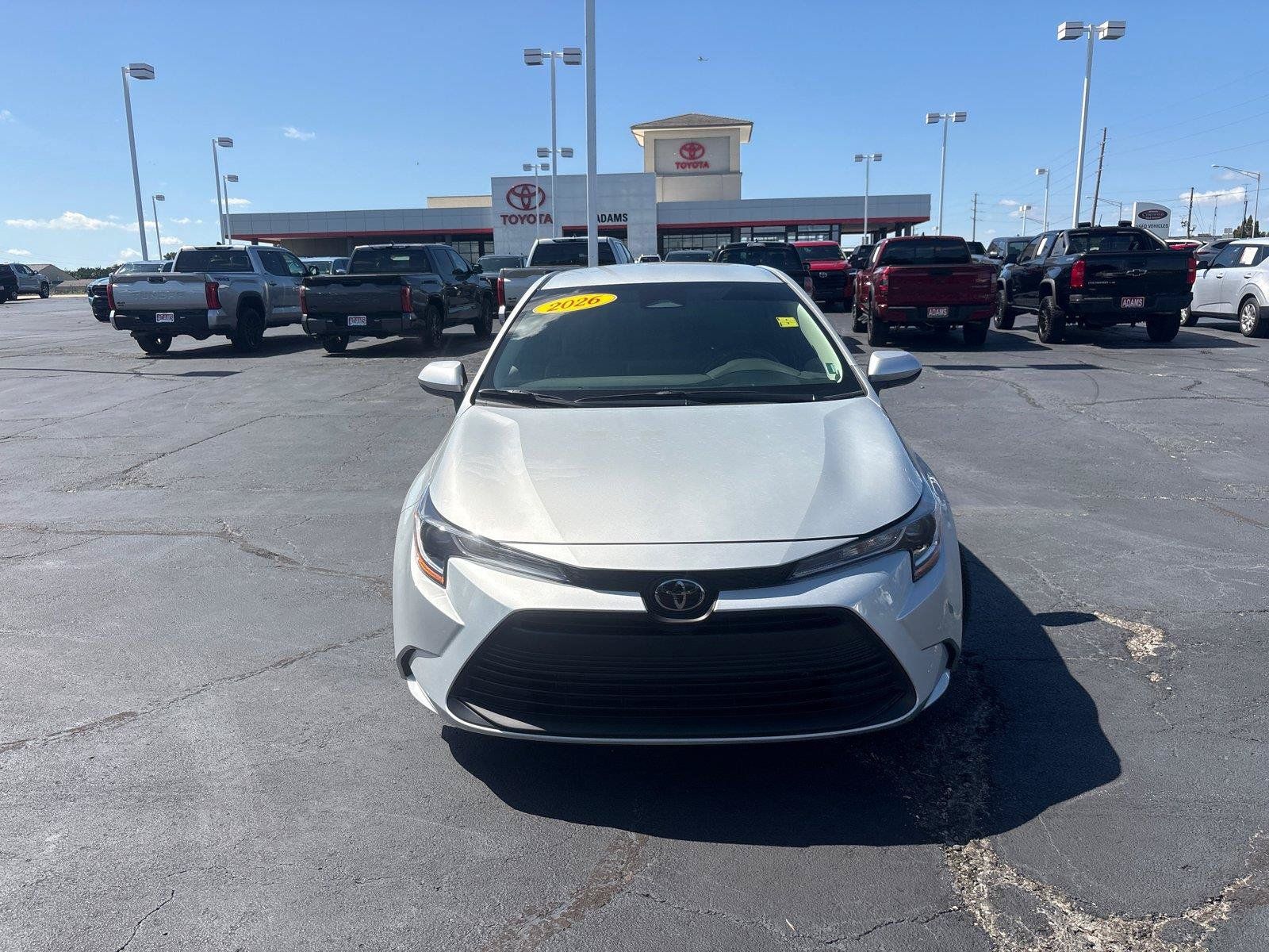 Used 2026 Toyota Corolla LE w/ LE Premium Package FWD image 4
