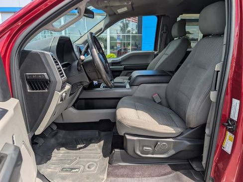 Used 2016 Ford F150 XLT w/ Equipment Group 302A Luxury AWD/4WD image 10