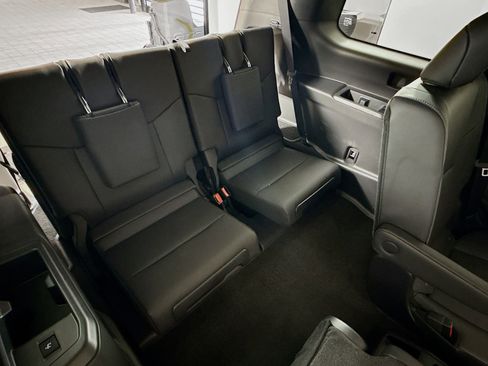 Certified 2024 Lexus GX 550 image 25