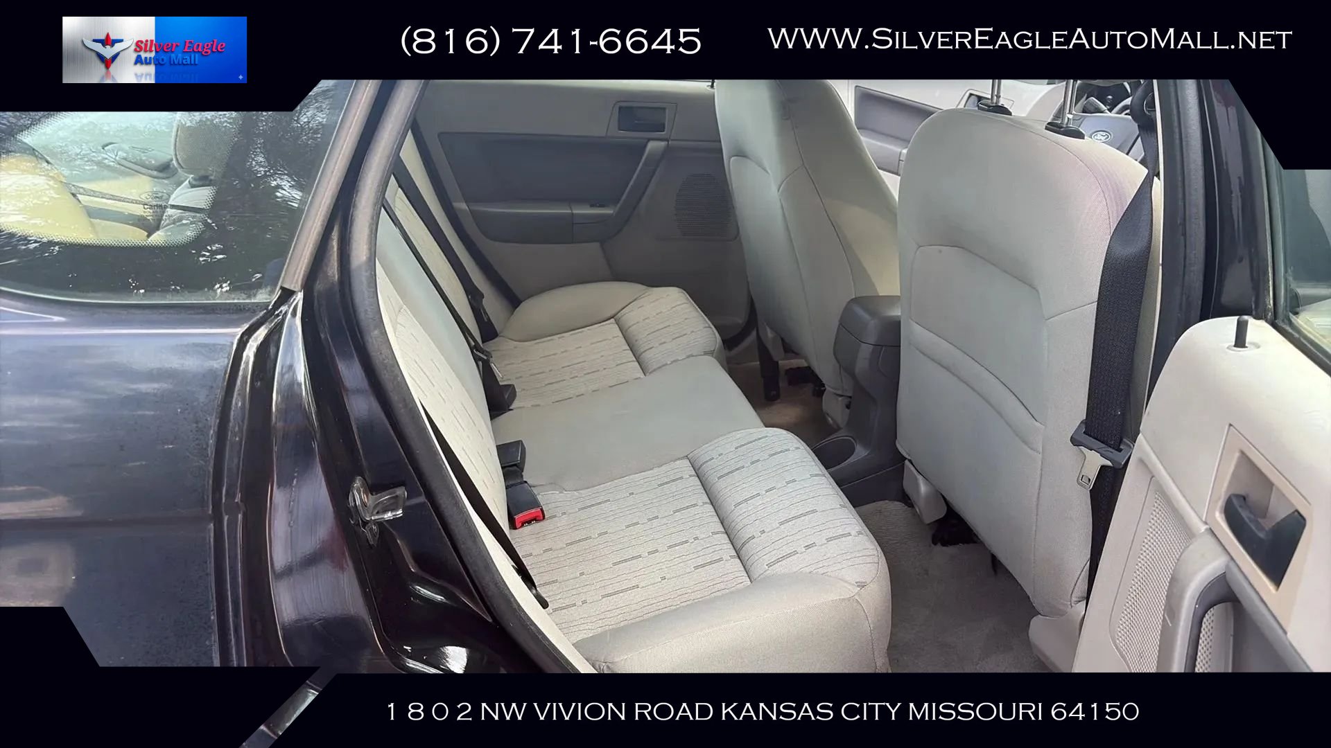 Used 2011 Ford Focus SE FWD image 11