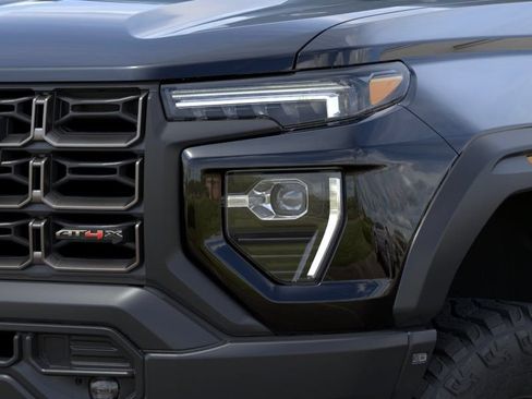 New 2026 GMC Canyon AT4X w/ AT4X AEV Edition AWD/4WD image 11