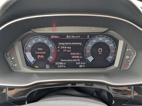 Used 2024 Audi Q3 2.0T Premium AWD/4WD image 36