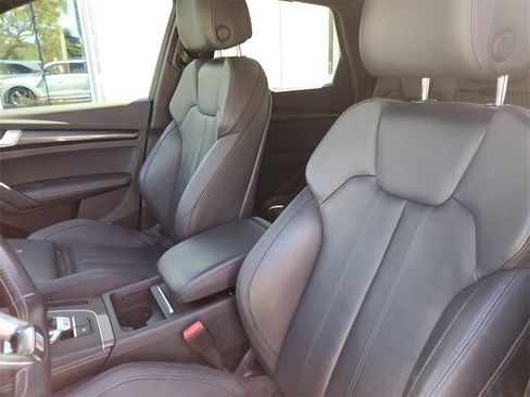 Used 2019 Audi SQ5 Prestige w/ Prestige Package image 21