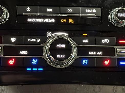 Used 2024 Lincoln Navigator Reserve AWD/4WD image 39