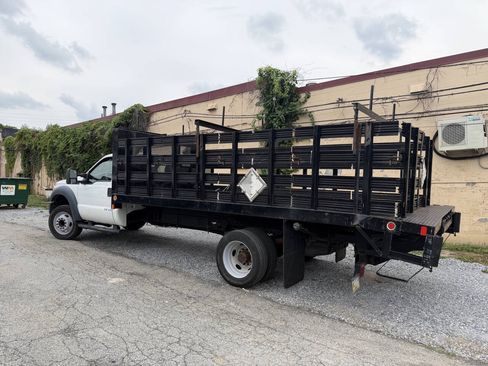 Used 2011 Ford F450 XL w/ XL Value Pkg RWD image 4