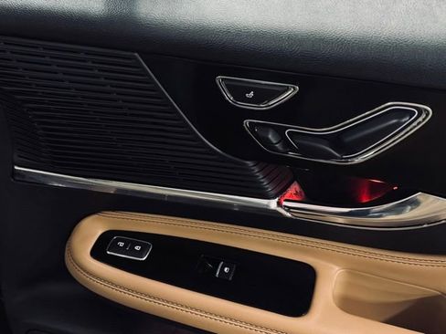 Used 2022 Lincoln Corsair Grand Touring w/ Elements Technology Bundle image 16