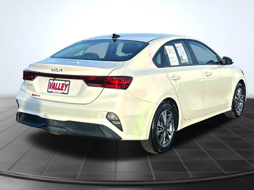 Used 2023 Kia Forte LXS FWD image 12