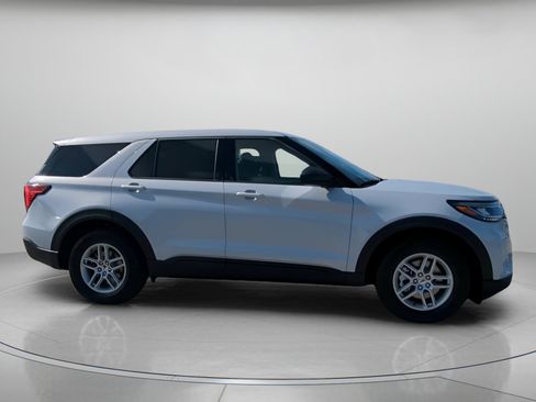 New 2026 Ford Explorer Active image 36
