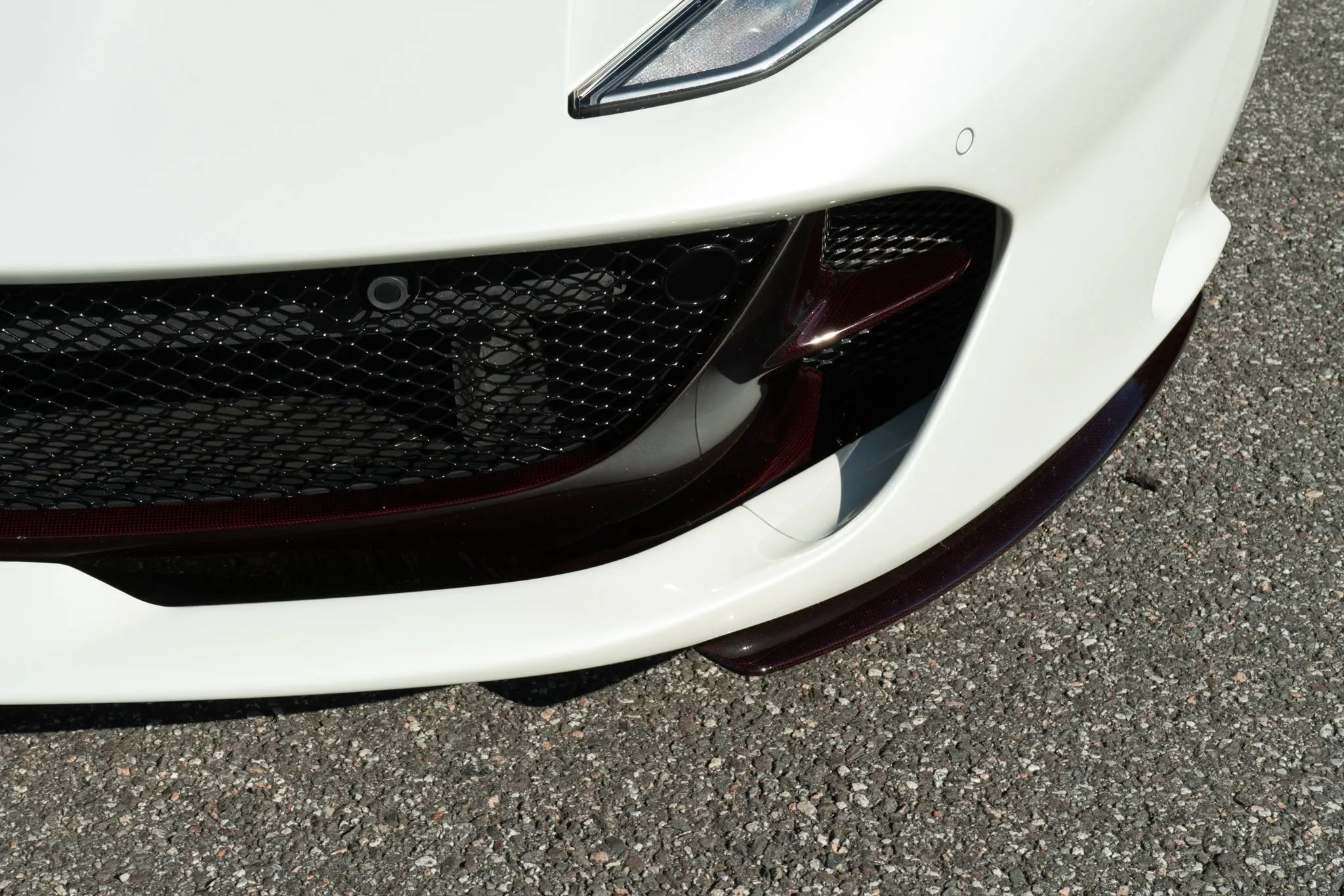 Used 2020 Ferrari 812 Superfast RWD image 51