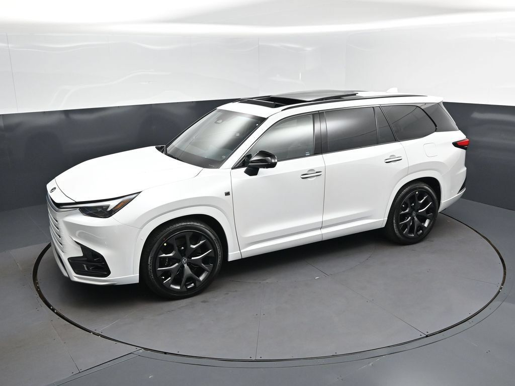 New 2026 Lexus TX 500h AWD w/ Technology Package image 32