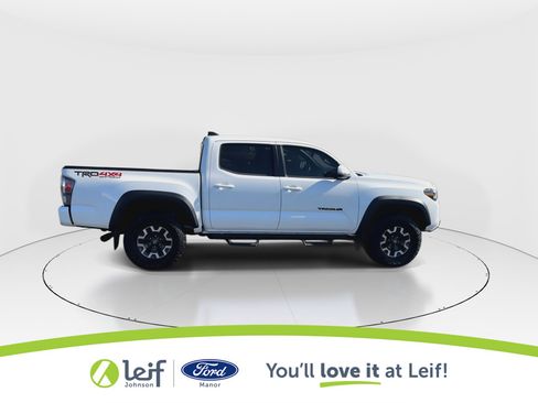 Used 2023 Toyota Tacoma TRD Off-Road image 9