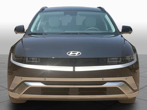 Certified 2026 Hyundai Ioniq 5 Limited RWD image 3