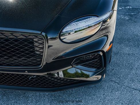 Used 2025 Bentley Continental GT Speed image 95