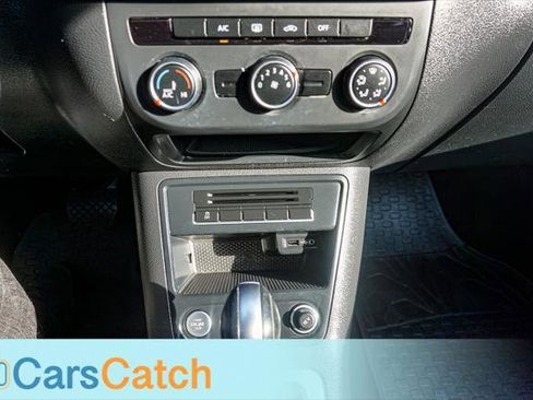 Used 2017 Volkswagen Tiguan Limited w/ Premium Package image 24