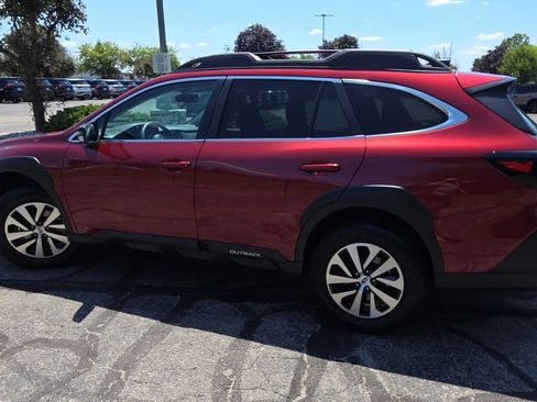 Certified 2024 Subaru Outback Premium AWD/4WD image 6