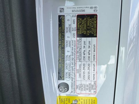 Used 2024 Porsche 718 Boxster w/ Sportdesign Package image 59