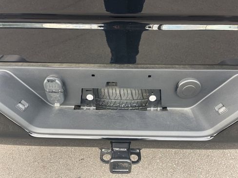 Used 2025 Chevrolet Silverado 1500 Custom Trail Boss w/ Turbomax Blackout Package image 27