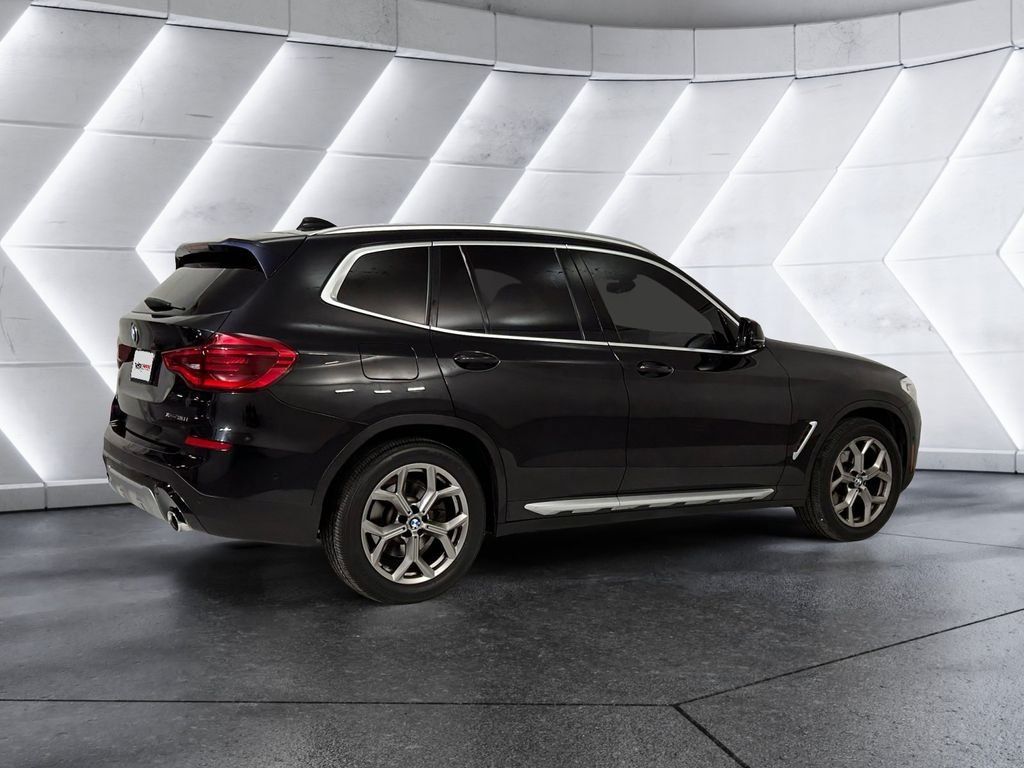 Used 2021 BMW X3 xDrive30i w/ Premium Package AWD/4WD image 4