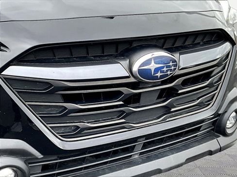 Used 2023 Subaru Outback AWD/4WD image 32