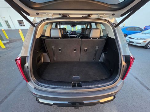 Used 2022 Kia Telluride EX w/ EX Premium Package image 27