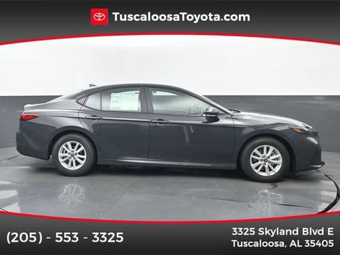 New 2026 Toyota Camry LE FWD image 1