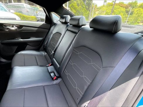 Certified 2023 Kia Forte GT-Line FWD image 15