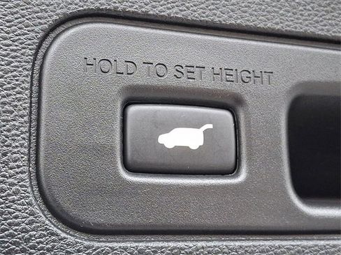 Used 2024 Acura MDX SH-AWD w/ Technology Package image 36