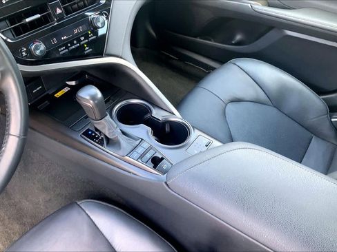 Used 2024 Toyota Camry XSE image 16