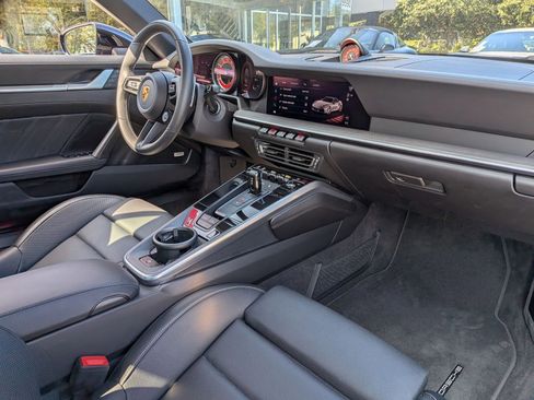 Certified 2022 Porsche 911 Turbo image 26