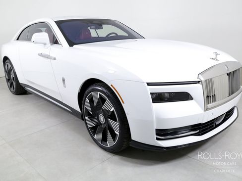 Used 2024 Rolls-Royce Spectre w/ Spectre Launch Package AWD/4WD image 6